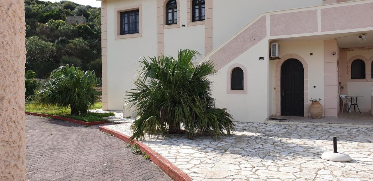 آغيوس ستيفانوس Angela Apartments Pool Gardens And Sea Views المظهر الخارجي الصورة