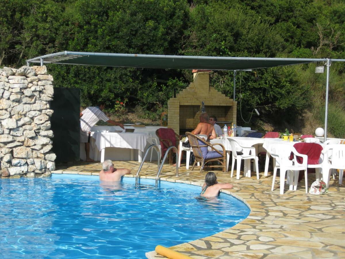 آغيوس ستيفانوس Angela Apartments Pool Gardens And Sea Views المظهر الخارجي الصورة